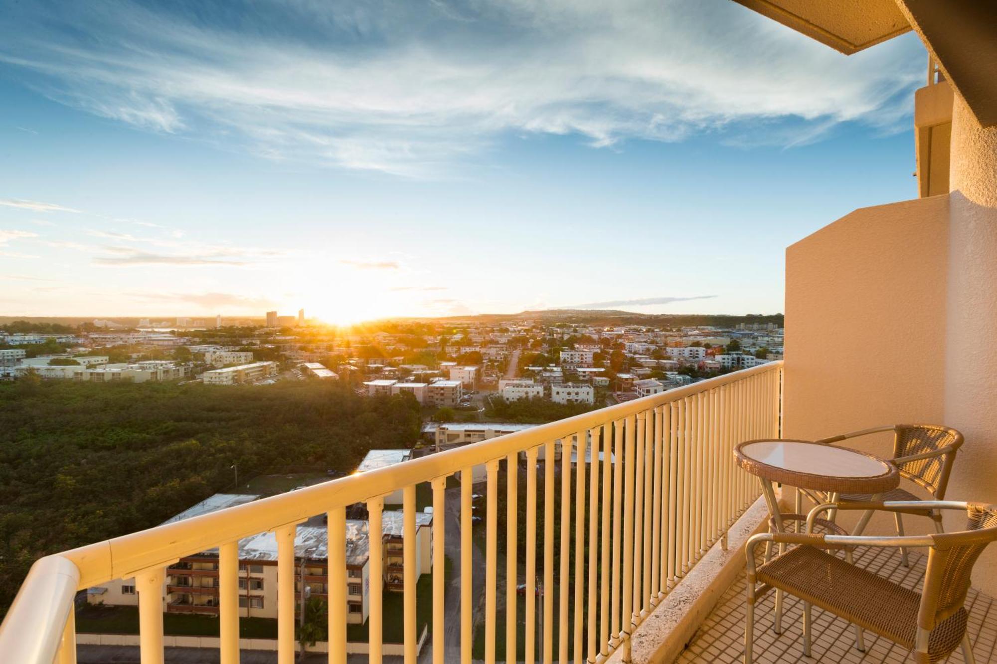 טמונינג Hoshino Resorts Risonare Guam מראה חיצוני תמונה